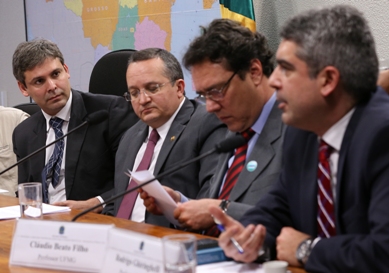 CES_13-11-2013-3
