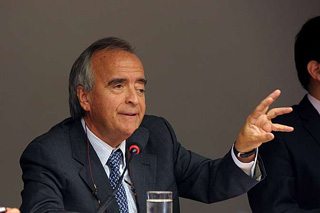 cervero40416121304329014MED