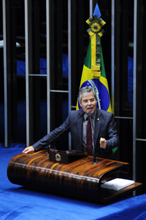 jorge_plenario_20140507