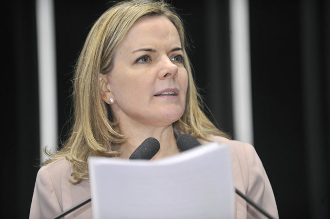 artigo gleisi 2202