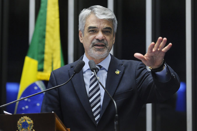 Senador Humberto Costa 17mai16