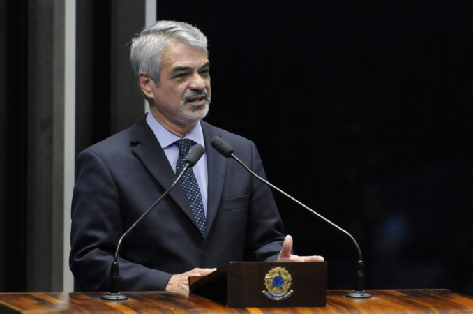 senador Humberto Costa 18ago