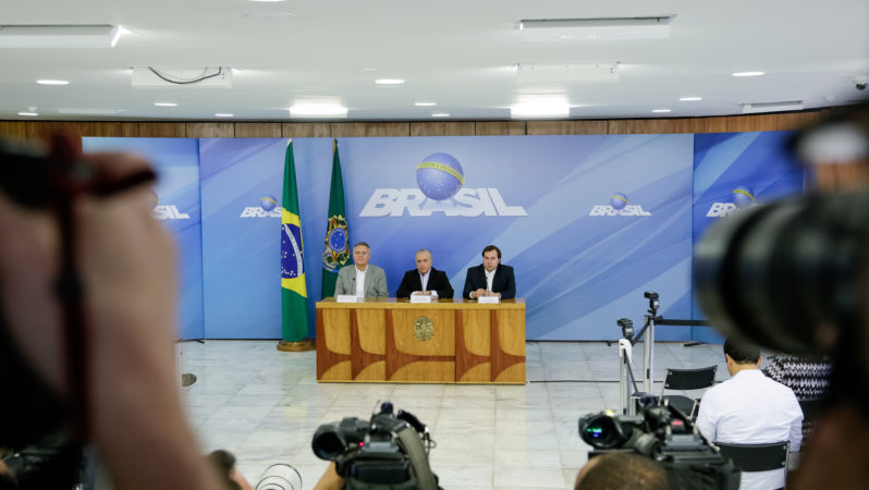 Temer-Renan-Maia-Coletiva Escandalo-Calero-Corrupcao Foto-Marcos-Correa