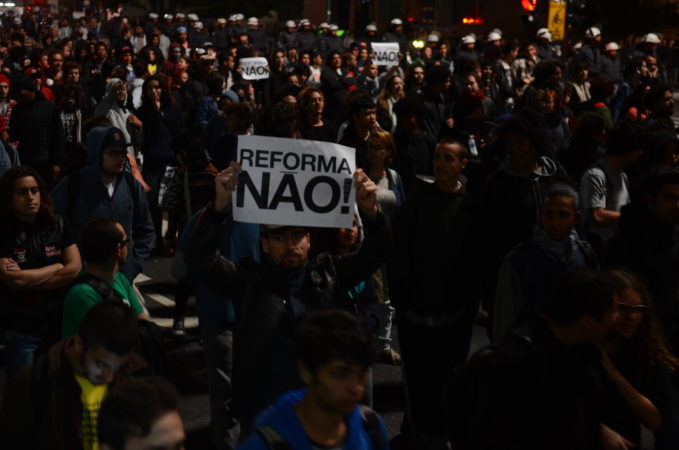 ato-contra-reforma-ensino-medio-sp-foto-rovenarosaagenciabrasil-2