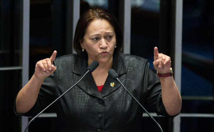 fatima-bezerra-impeachment-senado-dia-30-agosto-foto-lulamarquesagenciapt