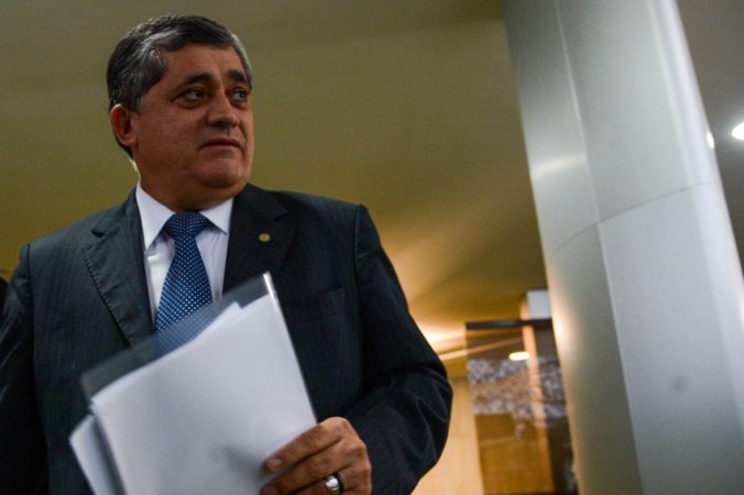 frp deputado-jose-guimaraes-fala-sobre-pautas-de-votaca-da-camara- 26012016005-850x566