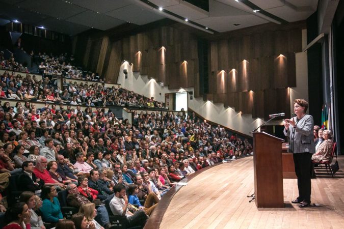 Dilma Porto Alegre palestra UFRGS