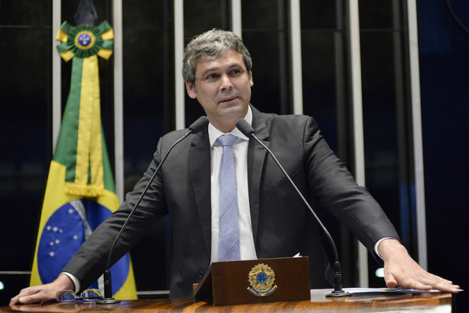 Lindbergh Farias Nota Aécio Conselho de Ética