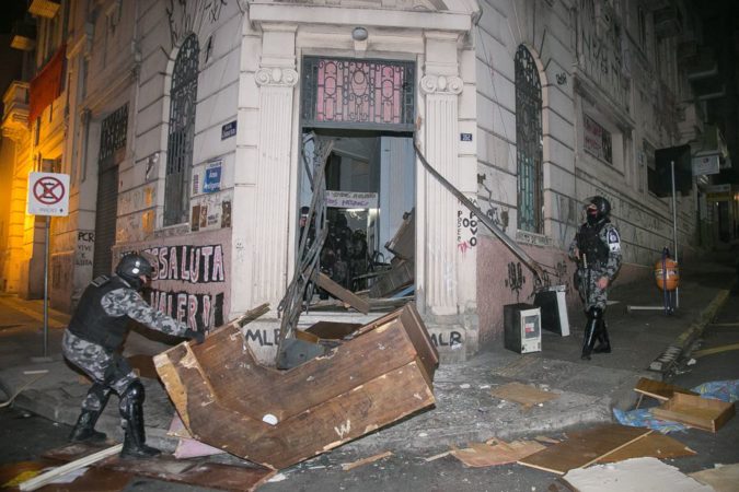 desocupação violência policial porto alegre nota do pt