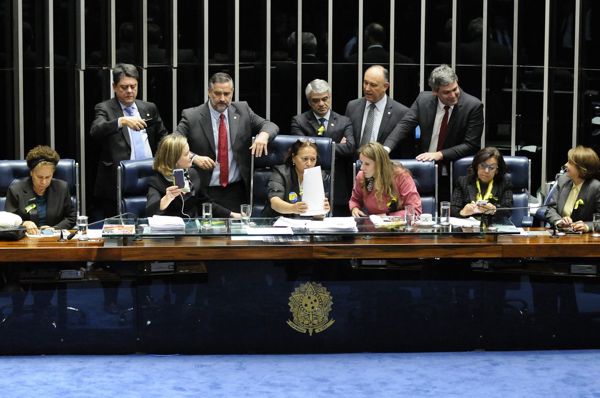 Fátima Bezerra Mesa do Senado