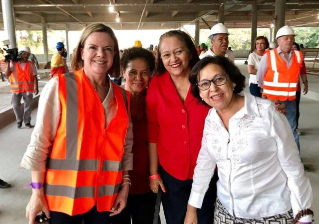Senadoras caravana Lula