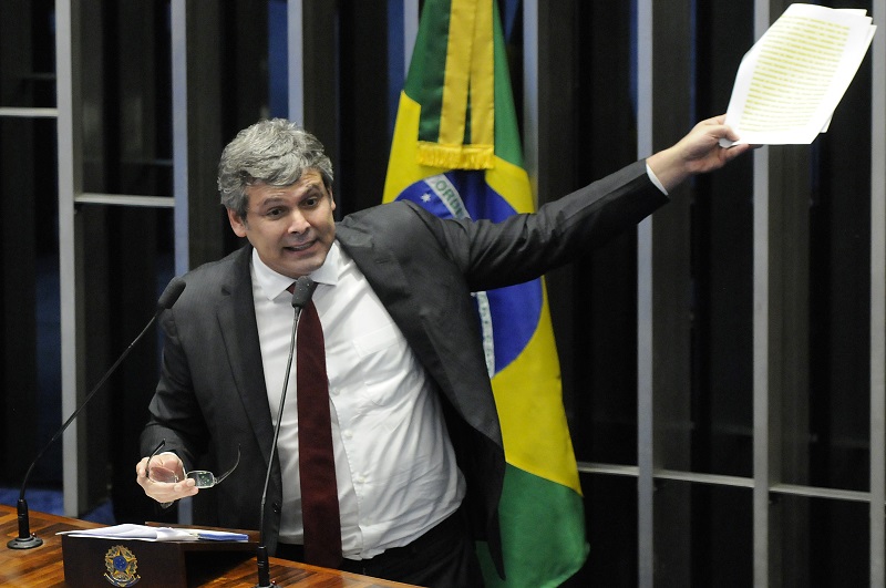 trabalho escravo demissão chefe Lindbergh