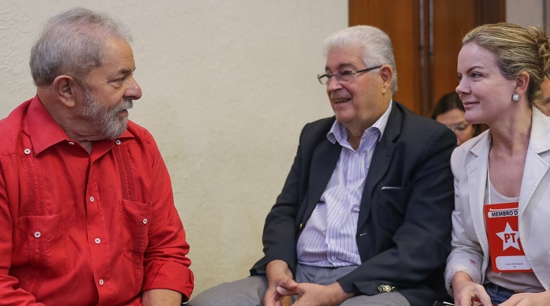 Lula Gleisi Requião