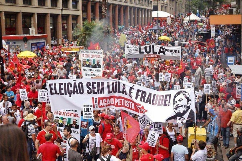 defesa Lula Porto Alegre