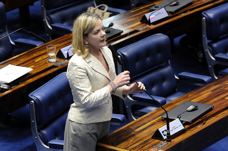 Gleisi Hoffman salários igualdade