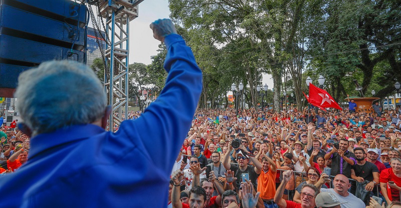 Lula caravana Sul agressões