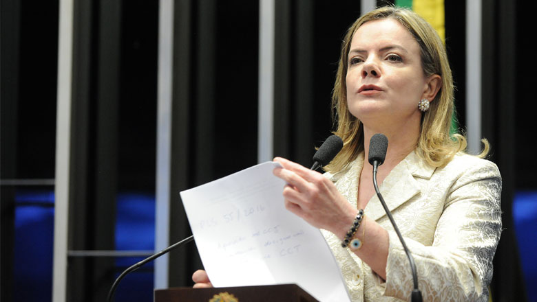 gleisi hoffmann discurso lucro bancos
