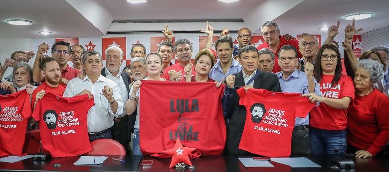 Lula liberdade atos públicos