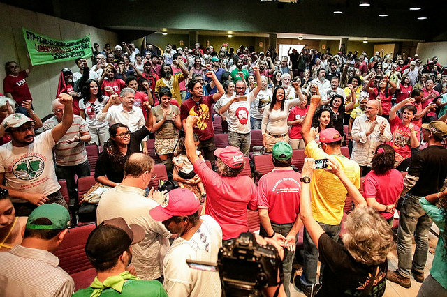 lula livre luta popular