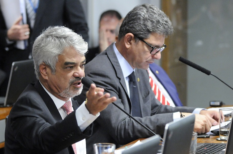 Bancada PT projeto combate sonegação