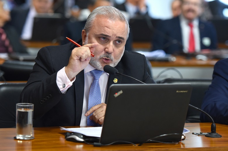 MInistro do Meio Ambiente MST ameaças