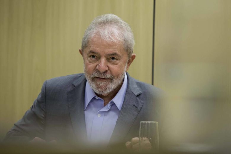 Lula livre entrevista Folha El País
