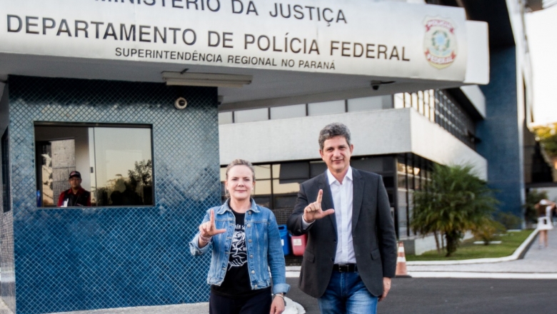 Lula livre Gleisi Rogério Carvalho